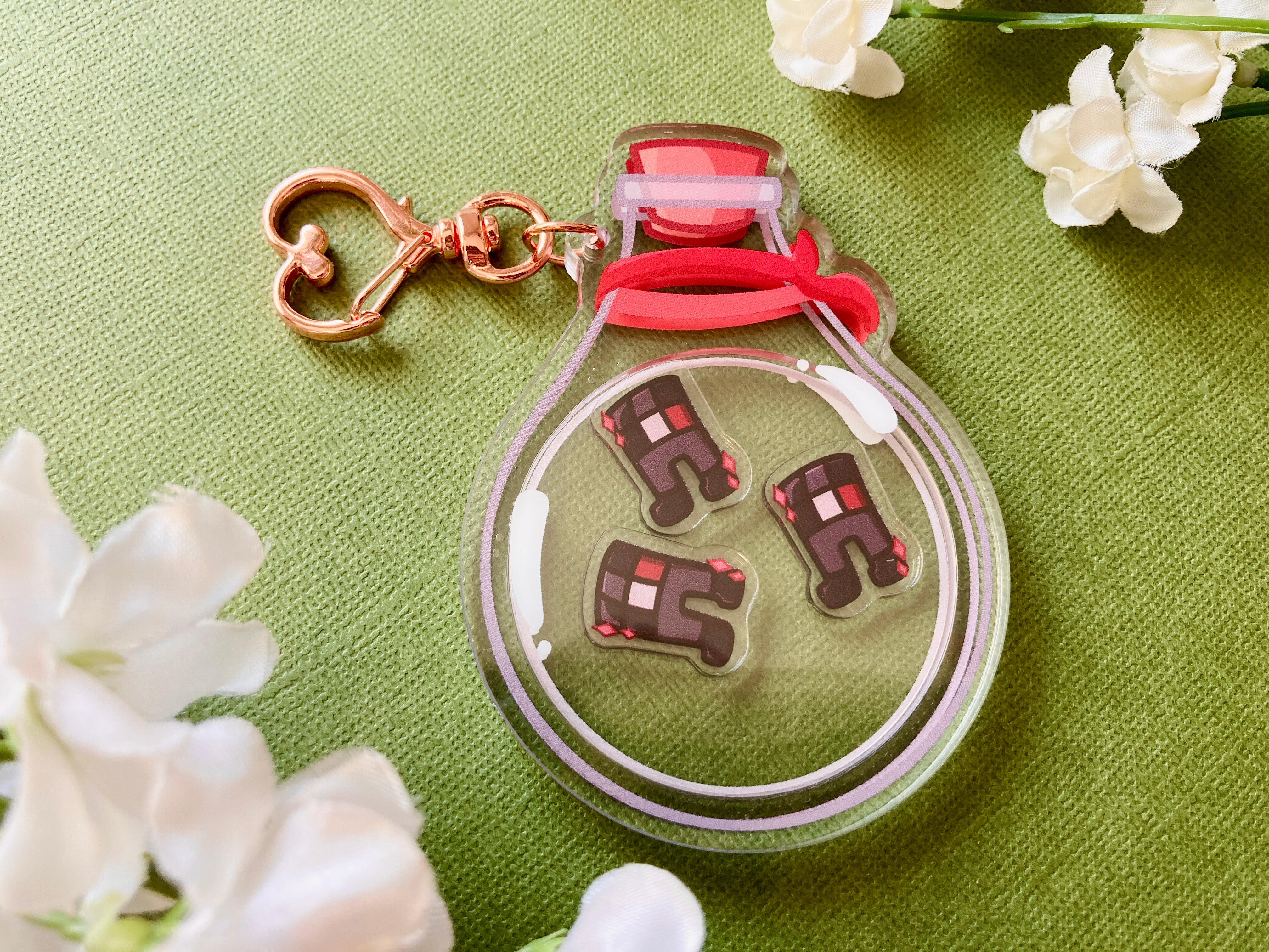 Eefo Shaker Acrylic Keychain – Winterstar Art