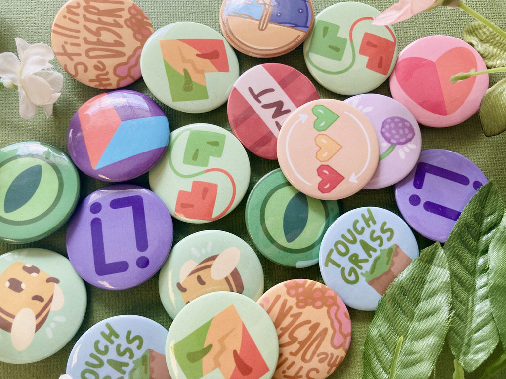 Hermit / Life 3 Mystery Button Pins