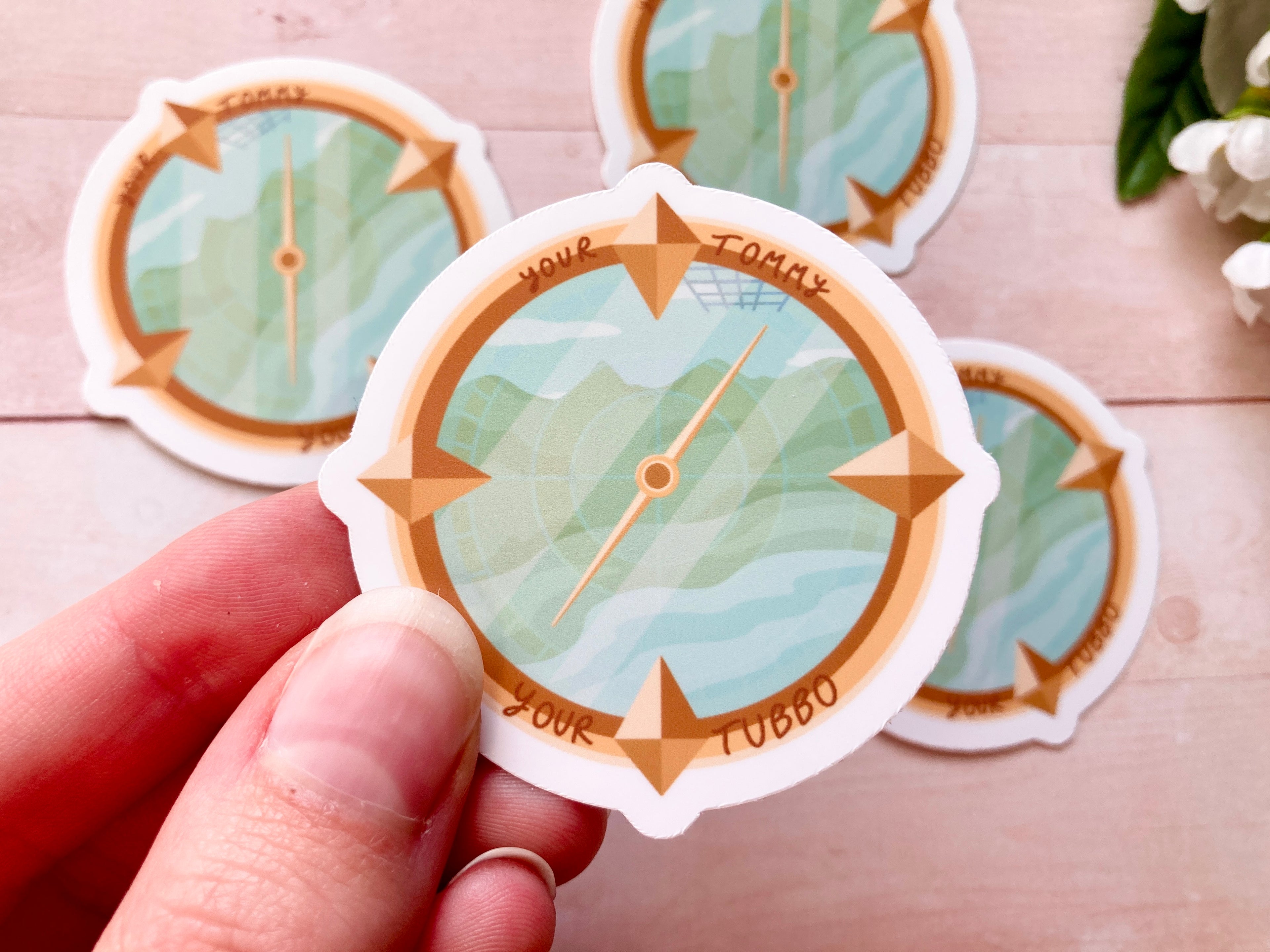 Clingy Duo Compass Vinyl Sticker